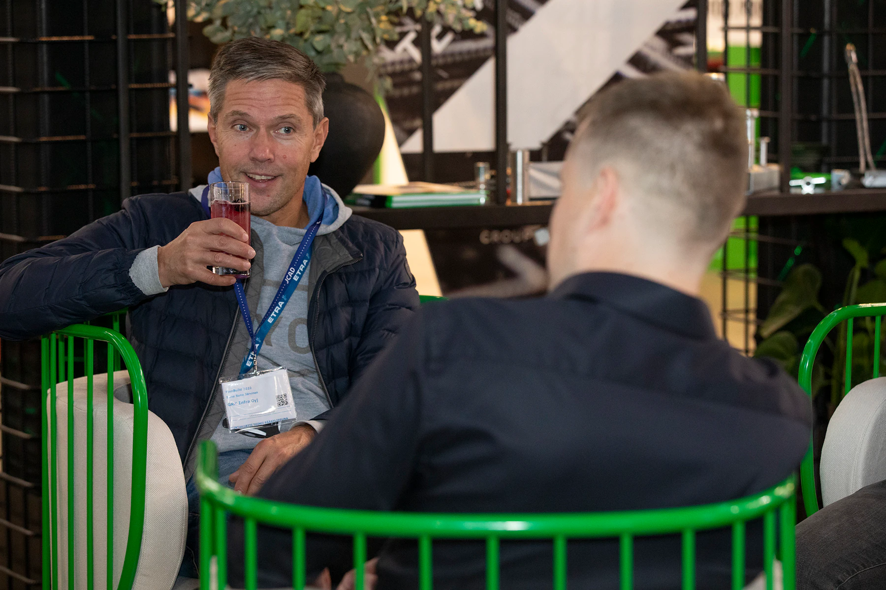 Good business starts with good conversation.